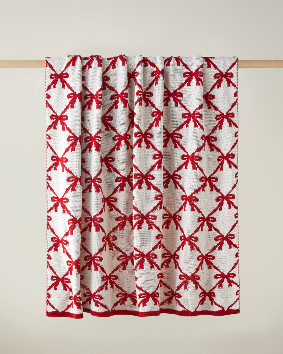 Red Year Sofa Throw 130x170 cm Red (view 2)
