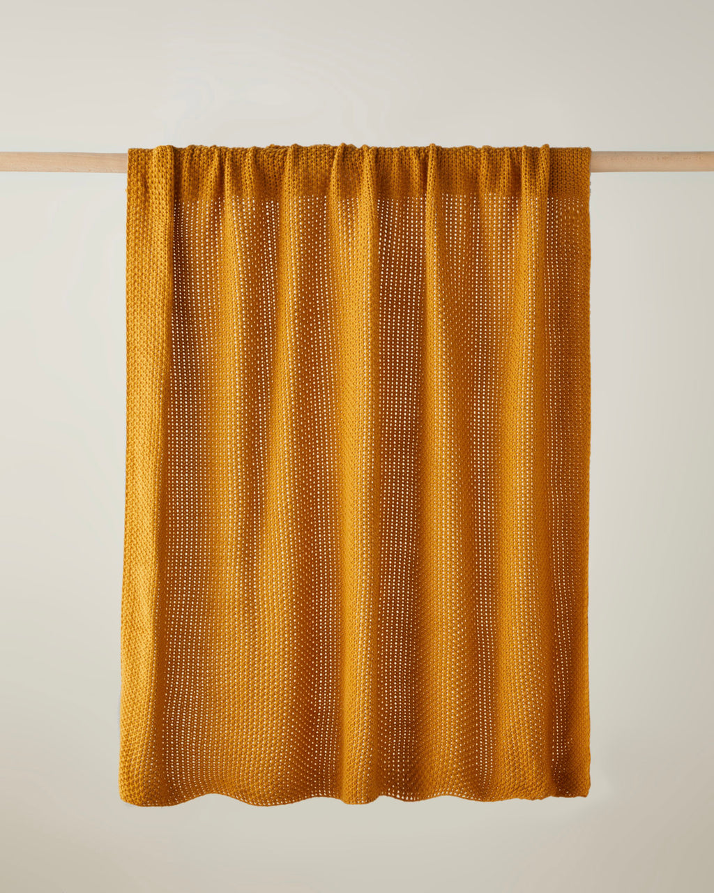 Celeste Sofa Throw 130x170 cm Mustard