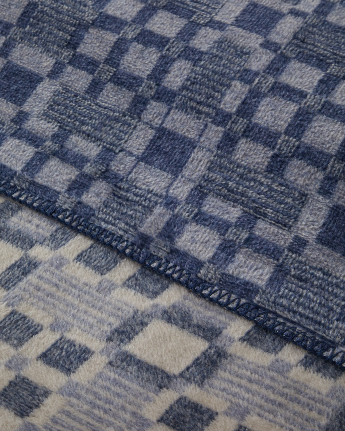 Cotton Double Size Blanket 200x220 cm Blue (view 3)
