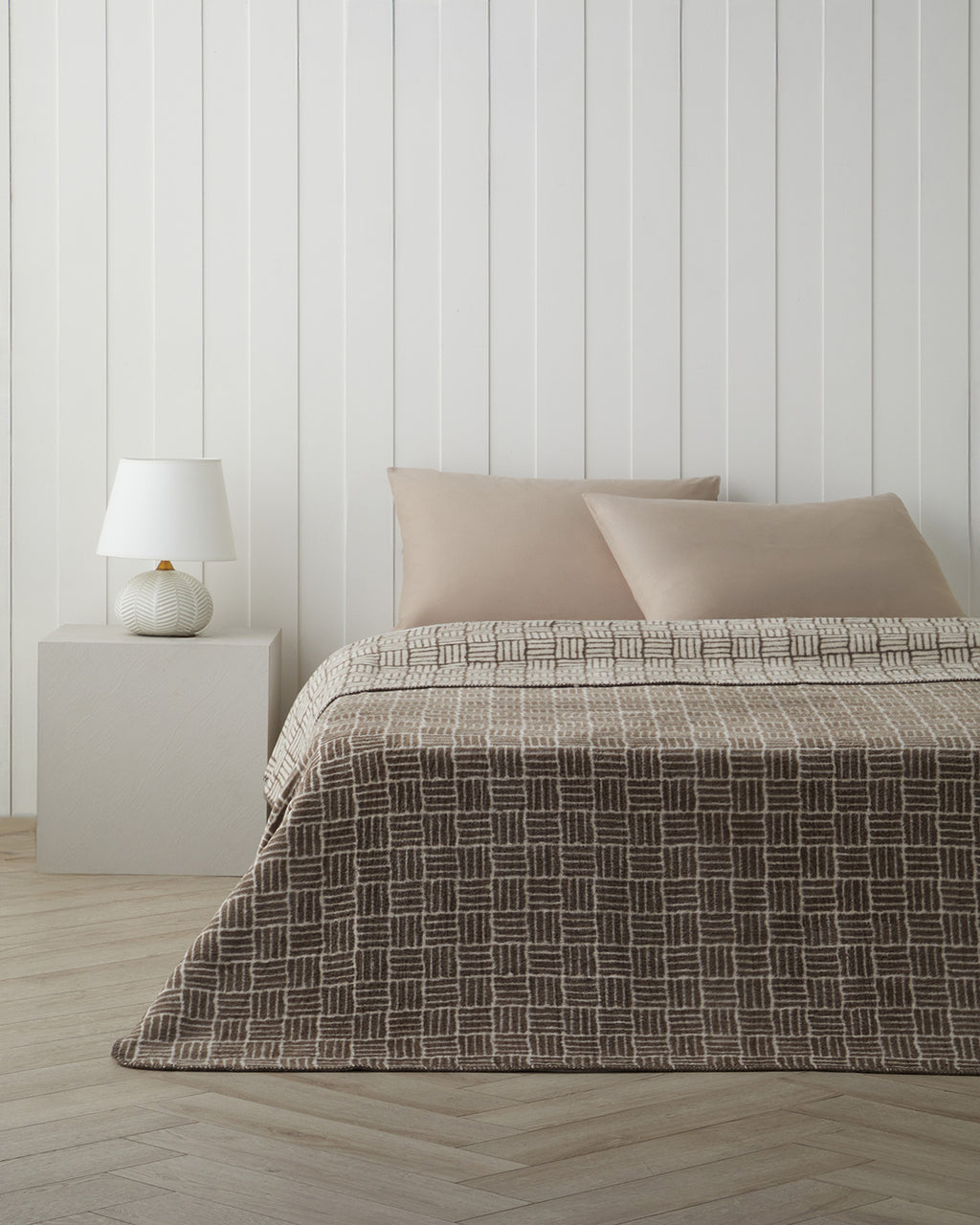 Woven Grid Cotton Acrylic Blanket Brown - Single 150x200 cm