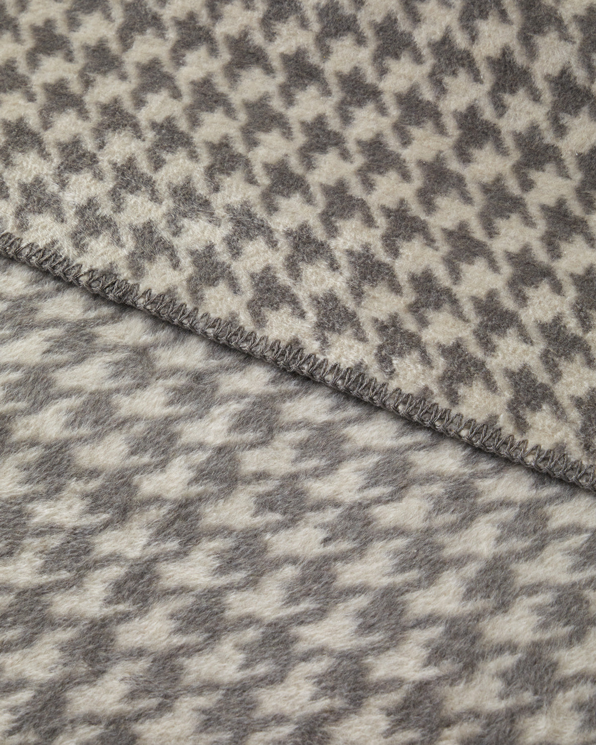 Urban Hound Cotton Acrylic Double Size Blanket 200x220 cm Beige (view 3)