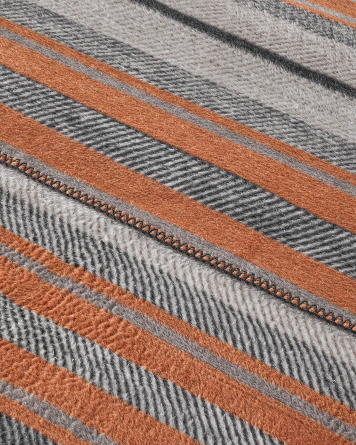 Bold Stripe Cotton Acrylic Double Size Blanket 200x220 cm Dark Gray (view 3)
