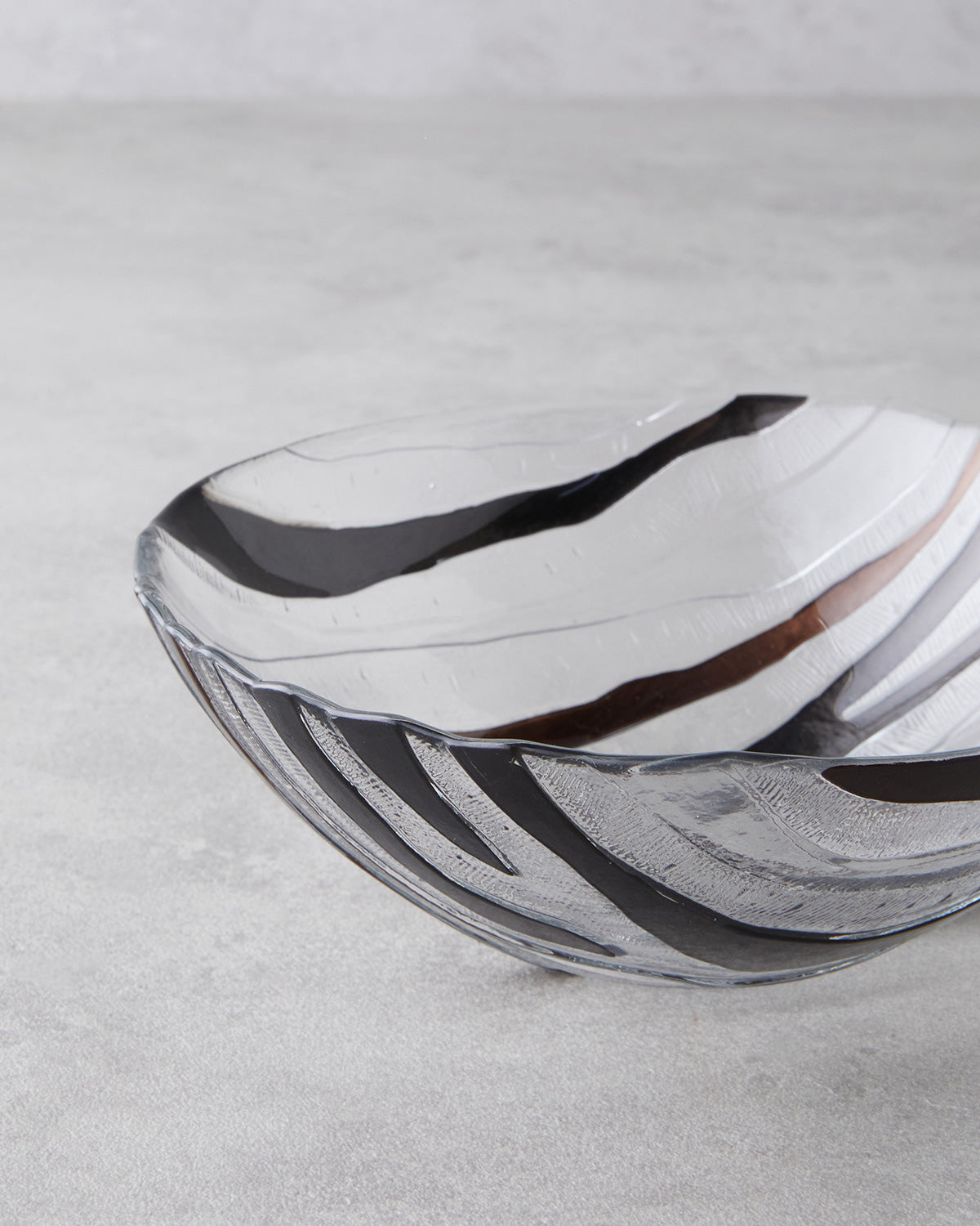 Terra Glass Bowl 16 cm Brown - Black (view 3)