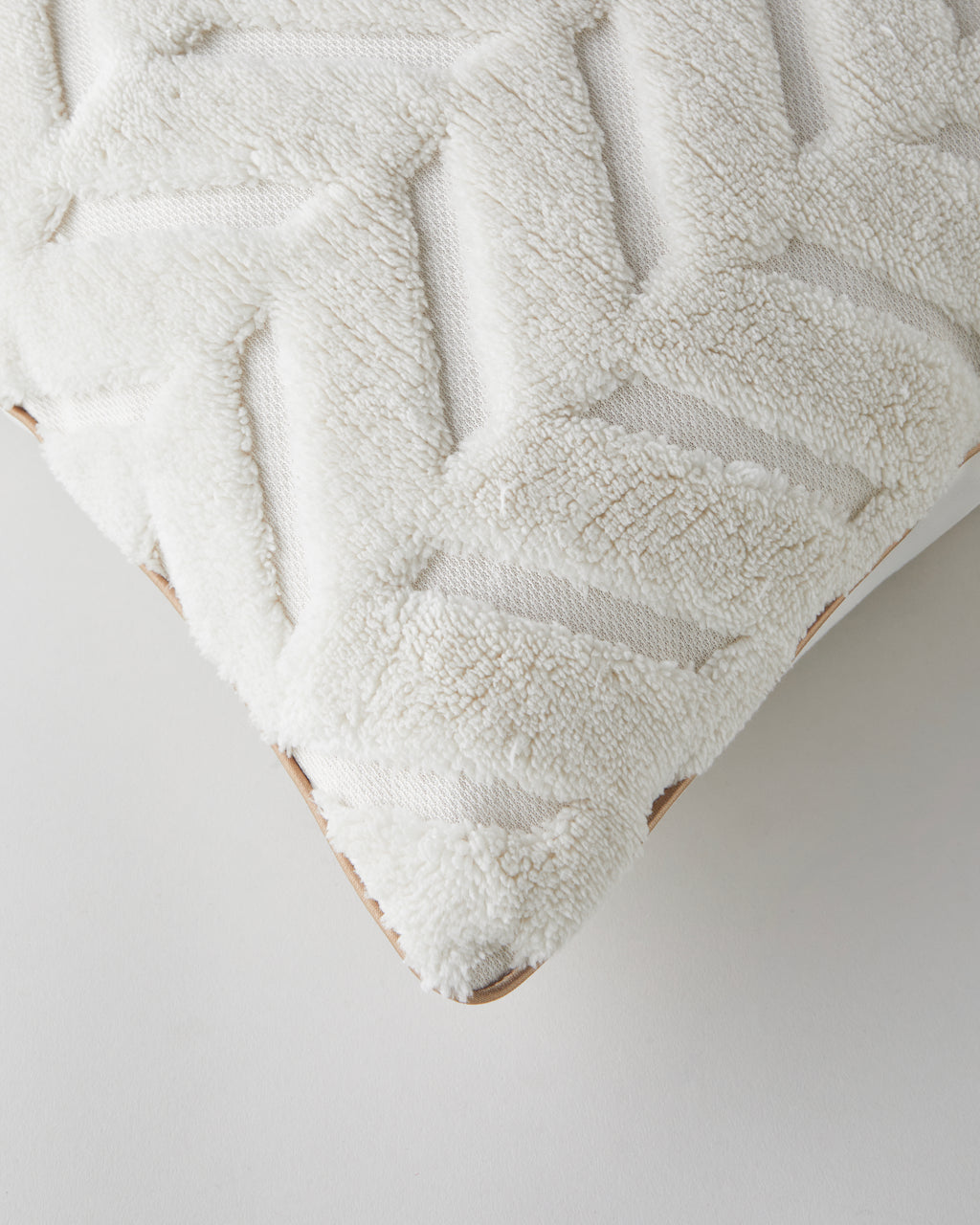 Sherpa Pillow 50x70 cm Cream (view 2)