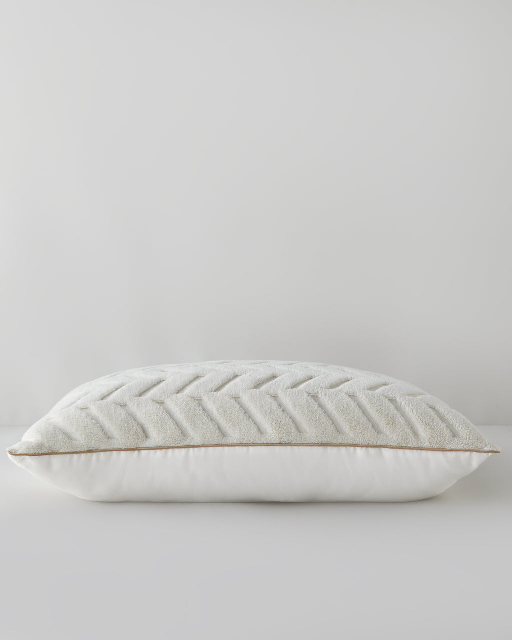 Sherpa Pillow 50x70 cm Cream (view 3)