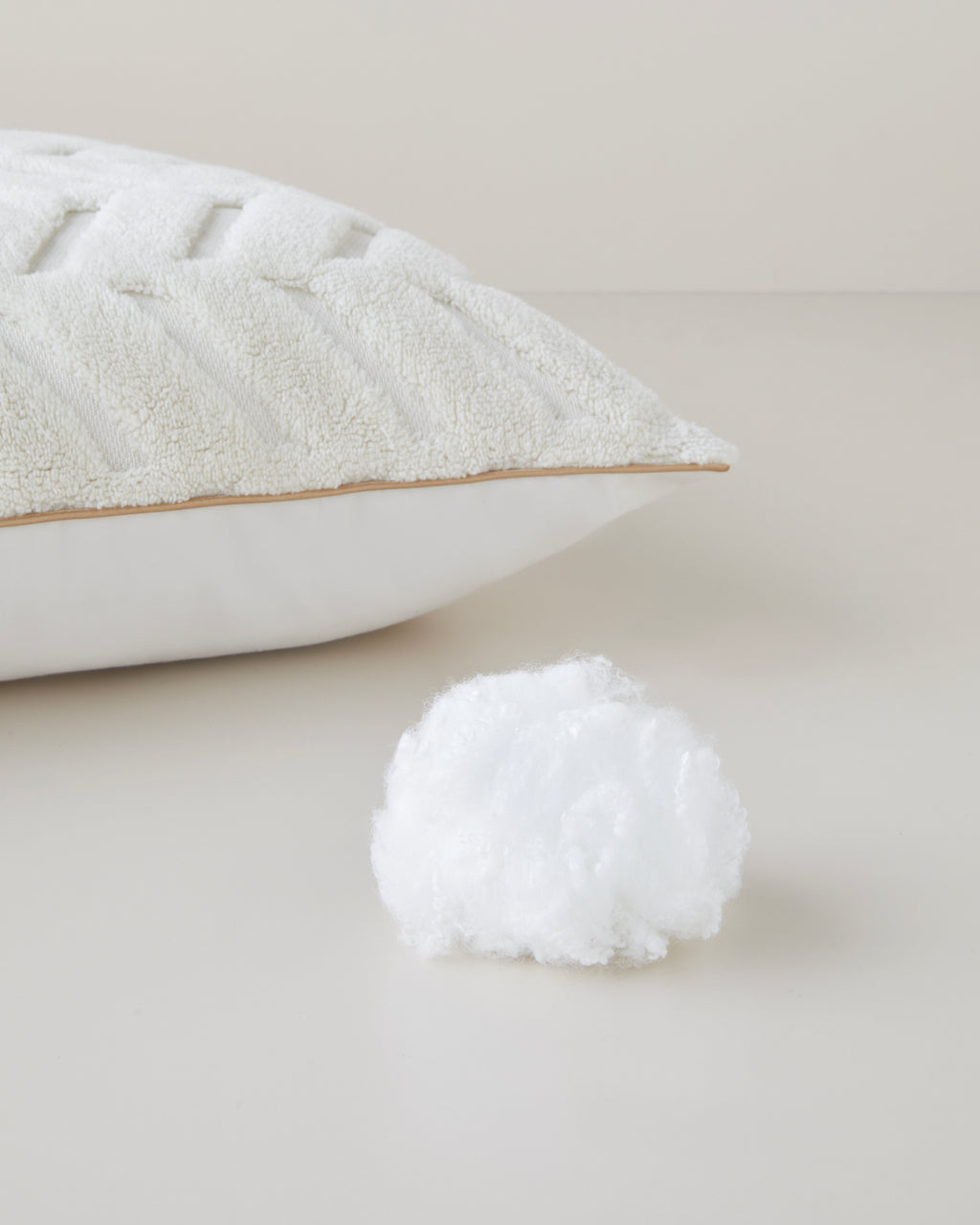 Sherpa Pillow 50x70 cm Cream (view 4)