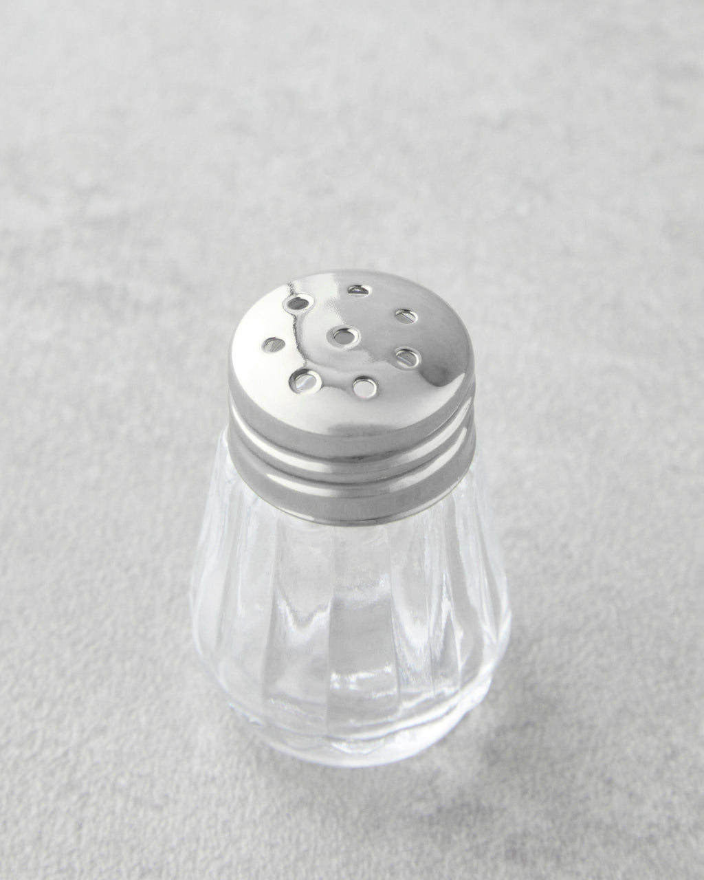 Lilla Glass 2 pcs Salt and Pepper Shaker 4x4 cm Silver (view 3)