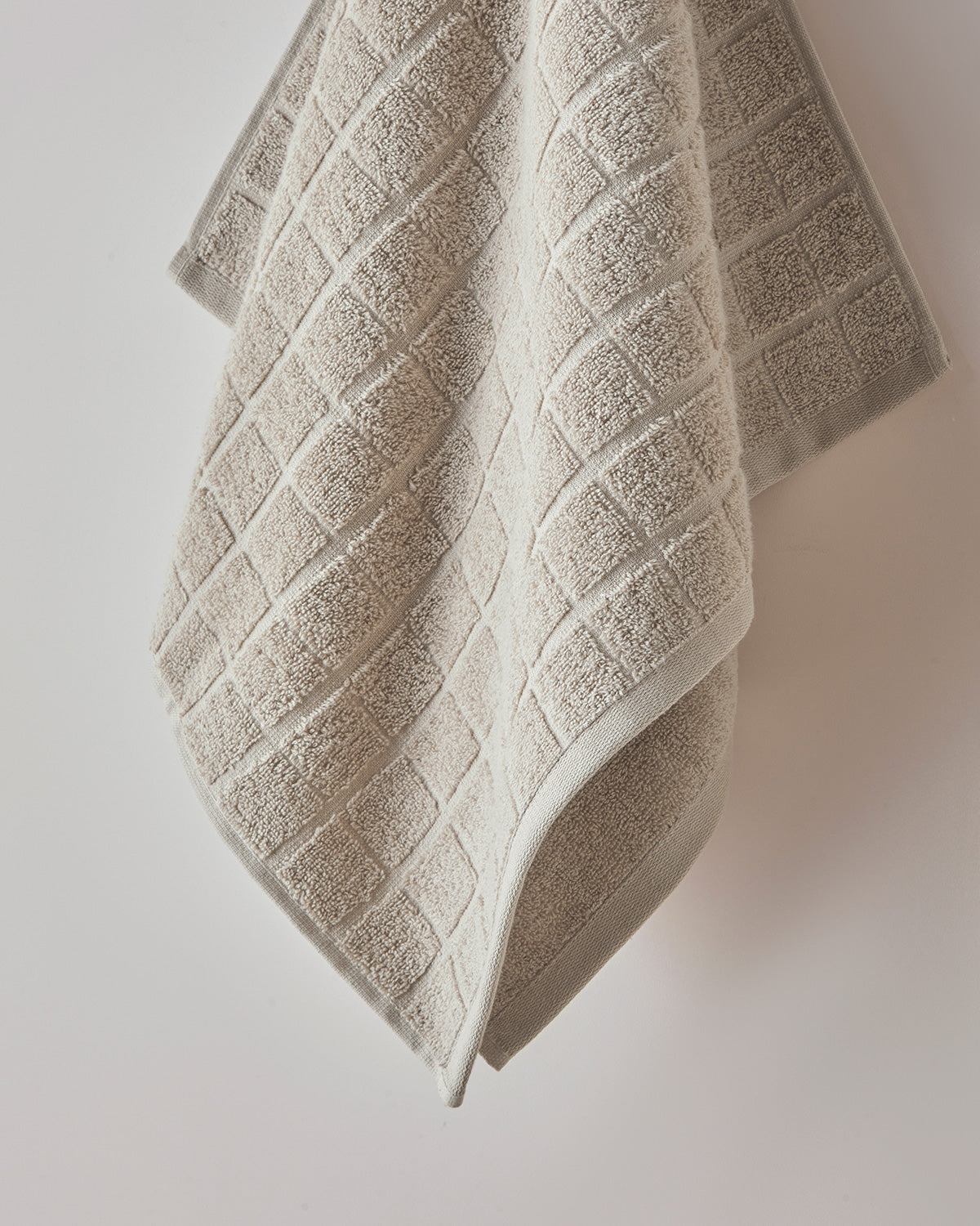 Chequer Cotton Face Towel 50x80 cm (view 7)