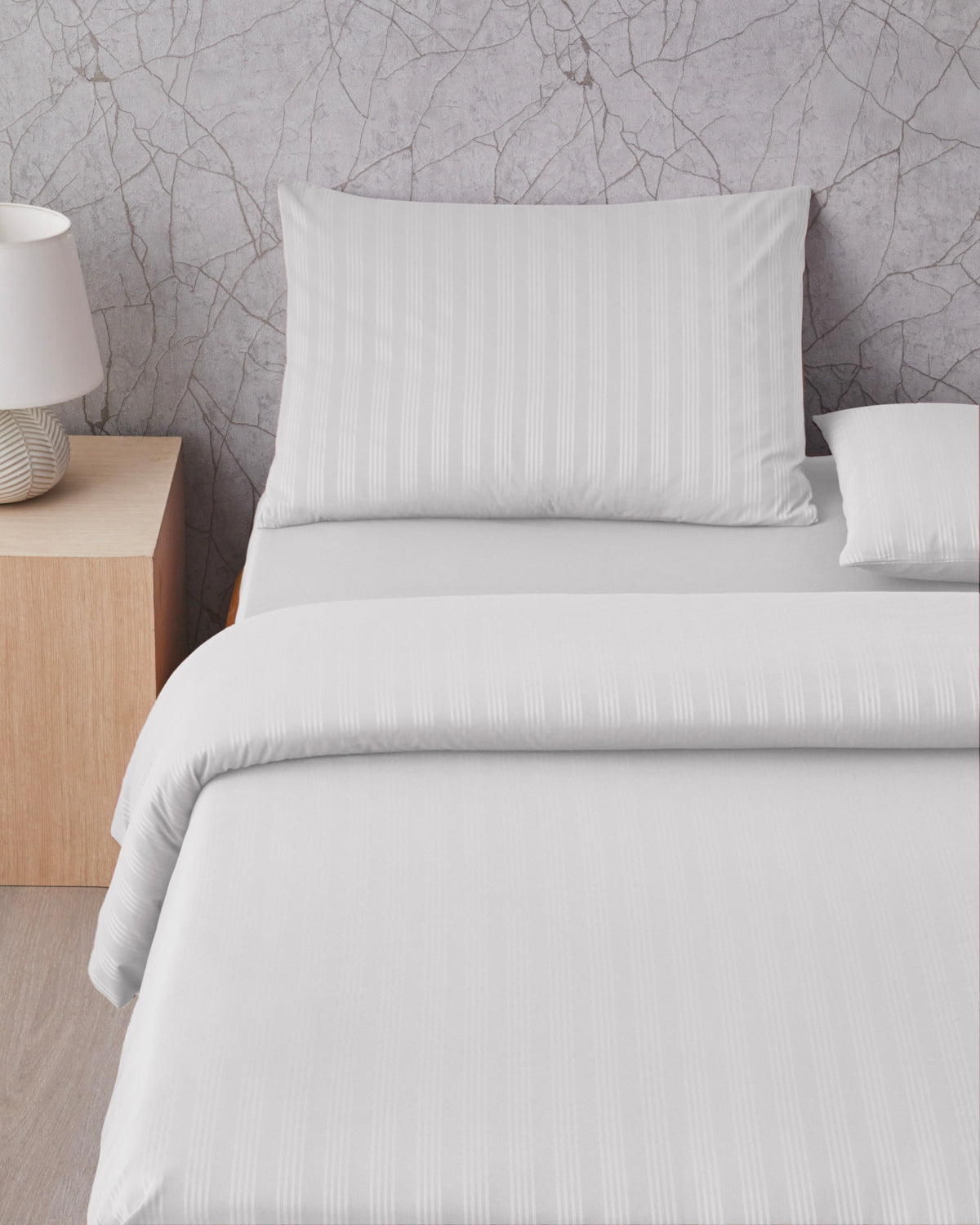 Glossy Kolay Utulenir Perkal Duvet Cover Set (view 9)