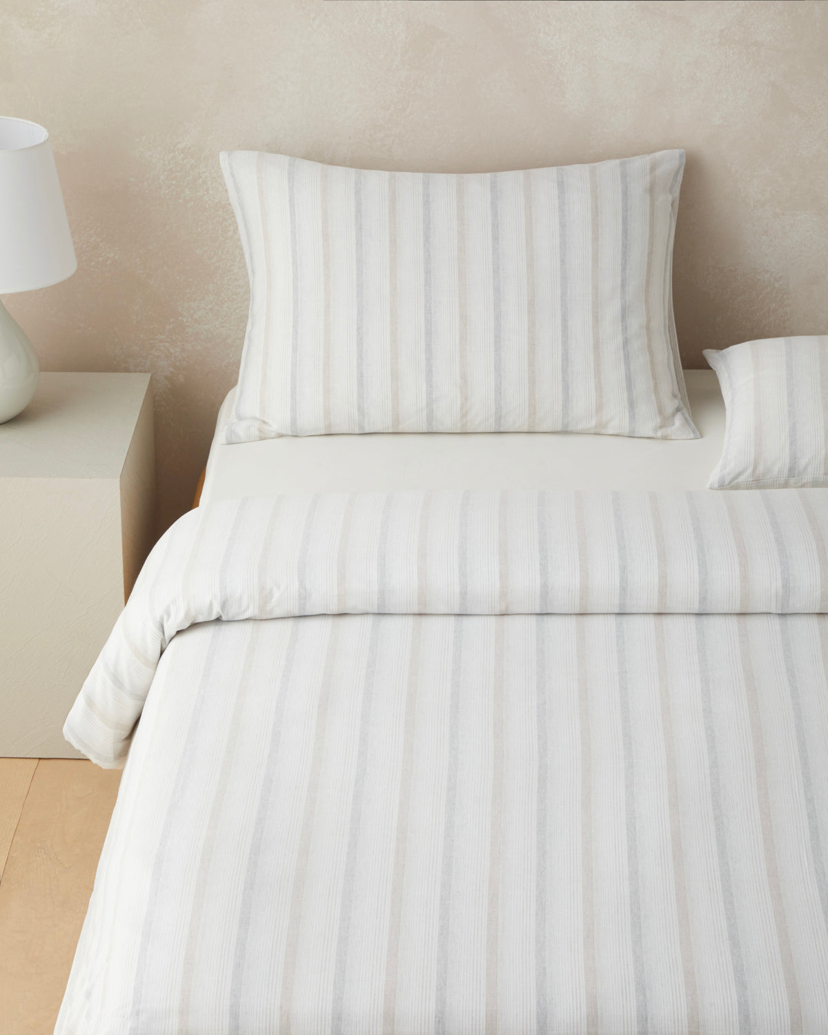 Yarn Dyed Single Size Duvet Cover Set 160x220 cm Beige - Gray (view 2)