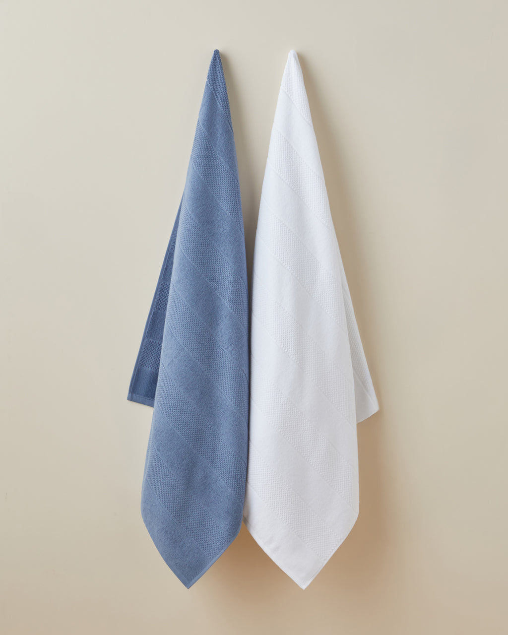 Cotton Bath Towel 80x150 cm White (view 3)