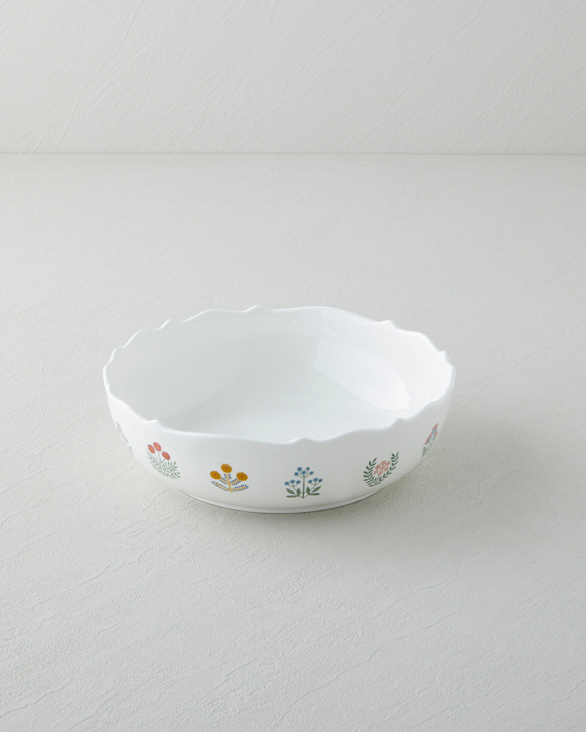 Petite New Bone China Bowl 23 cm Colored (view 2)