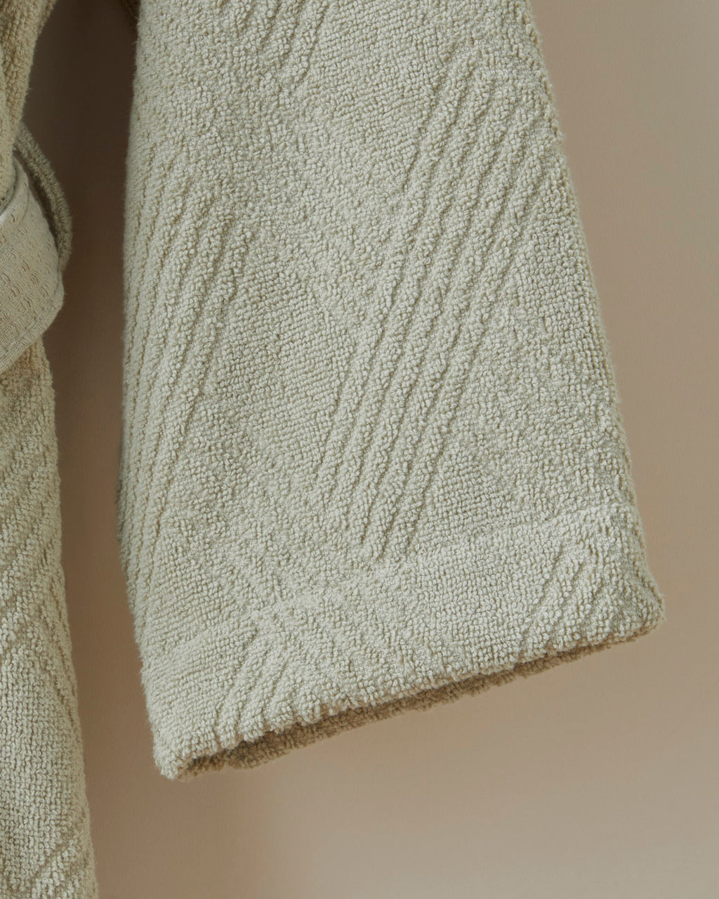 Cotton Bathrobe - Ivory & Light Green (view 16)