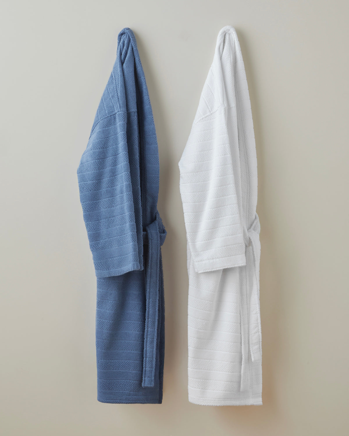 Cotton Bathrobe - White & Navy Blue (view 5)