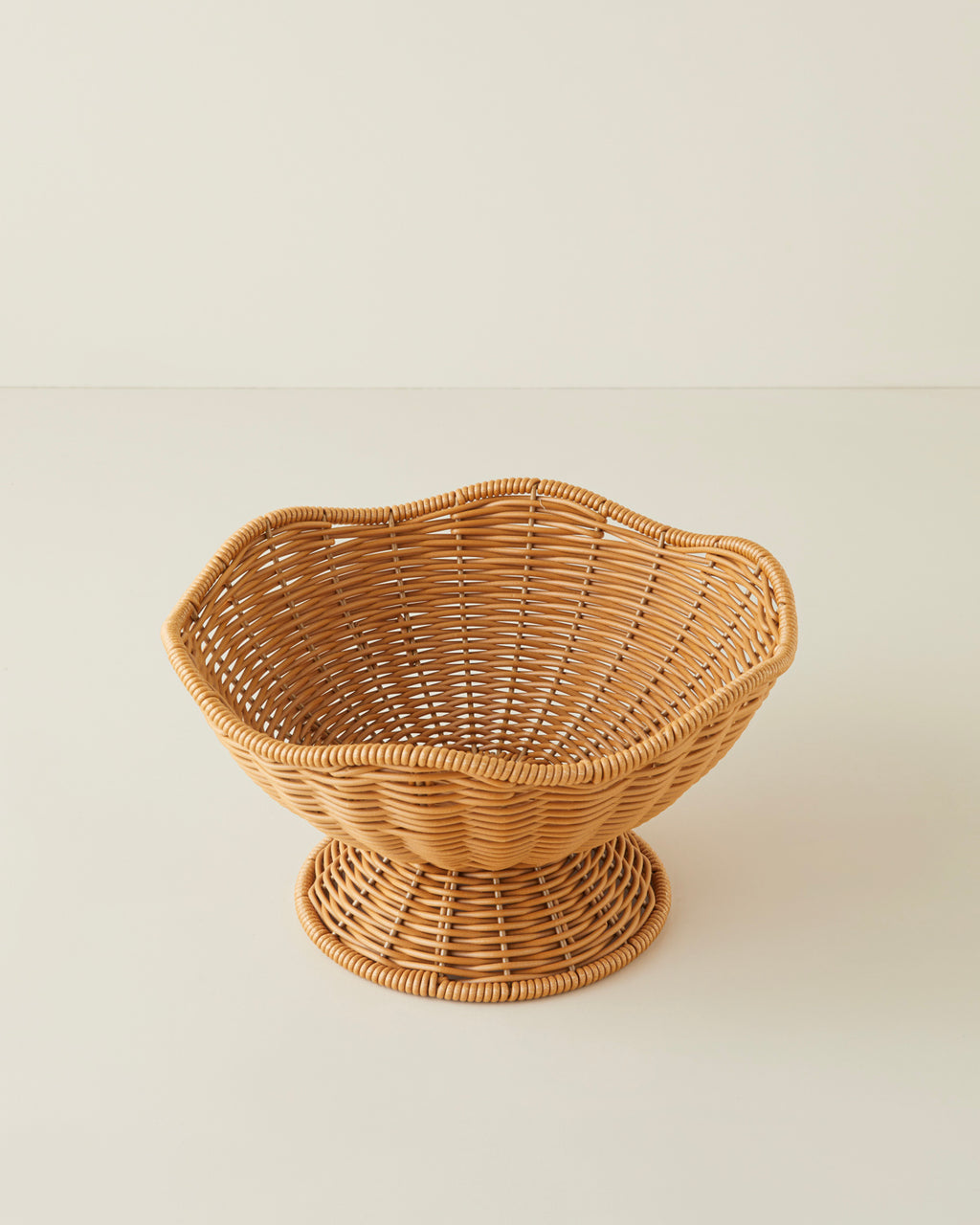 Veroana Plastic Rattan Serving Ware Brown (view 5)