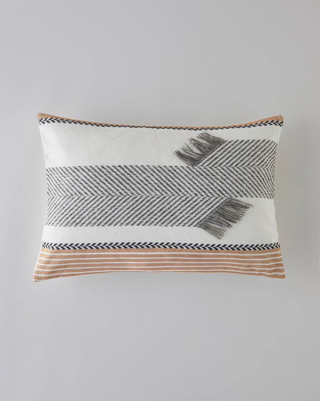 Arnie Decorative Cushion 35x50 cm Ecru