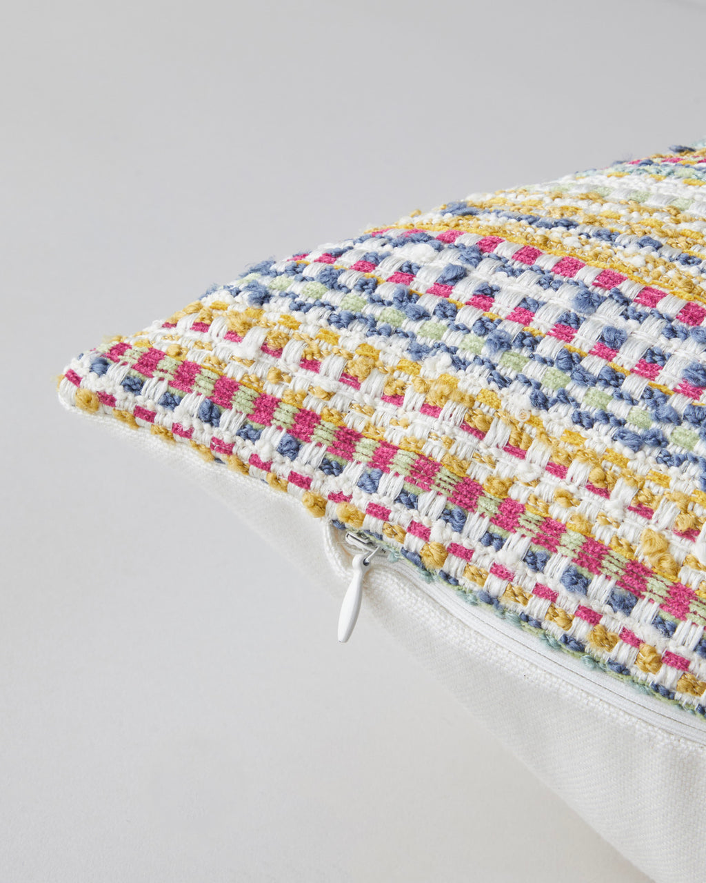 Zola Toss Pillow Cover 43x43 cm Multicolor (view 2)