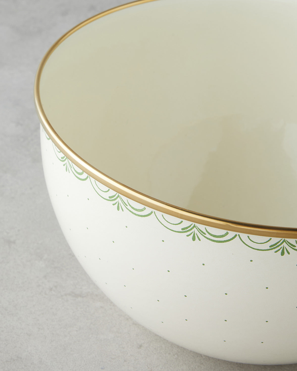 Susanna Enamel Mixing Bowl 24 cm Green (view 3)