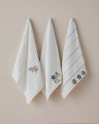 Cotton Embroidered Face Towel 50x80 cm White (view 3)