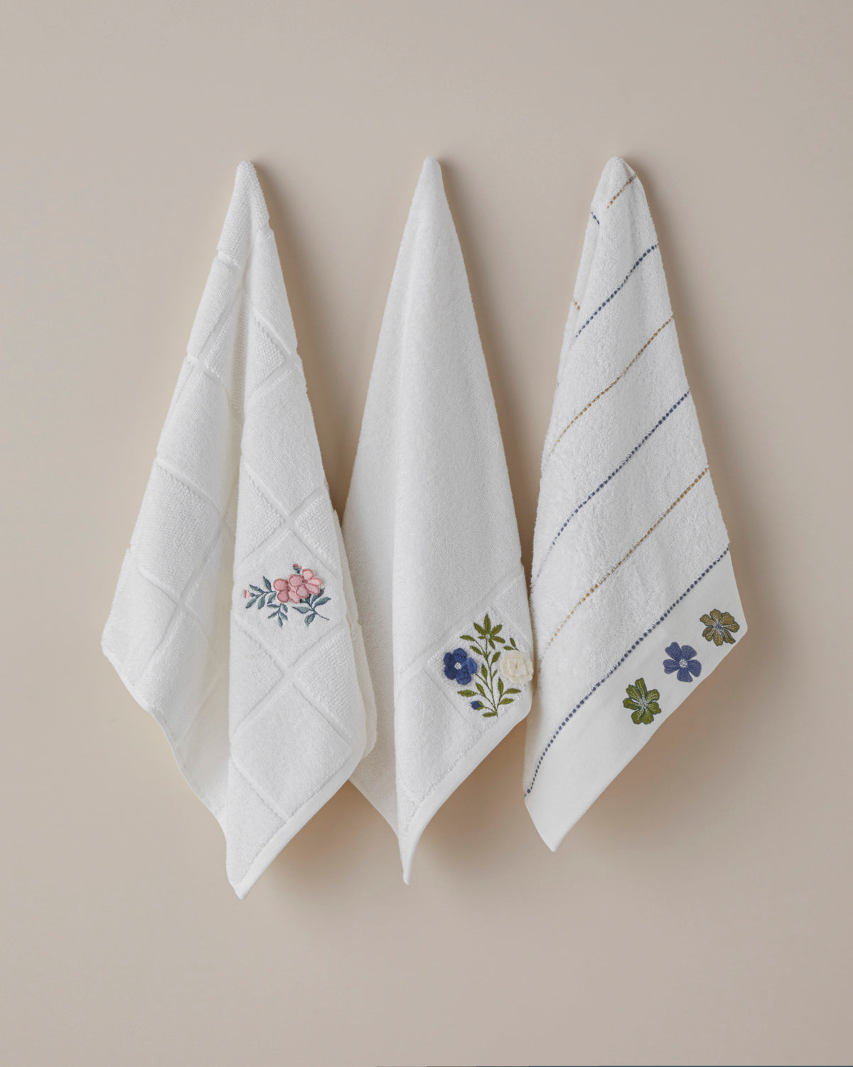 Cotton Face Towel 50x80 cm White (view 3)
