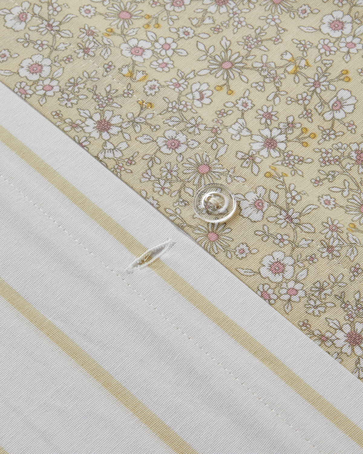 Easy Iron Duvet Cover Set Light Yellow (view 6)