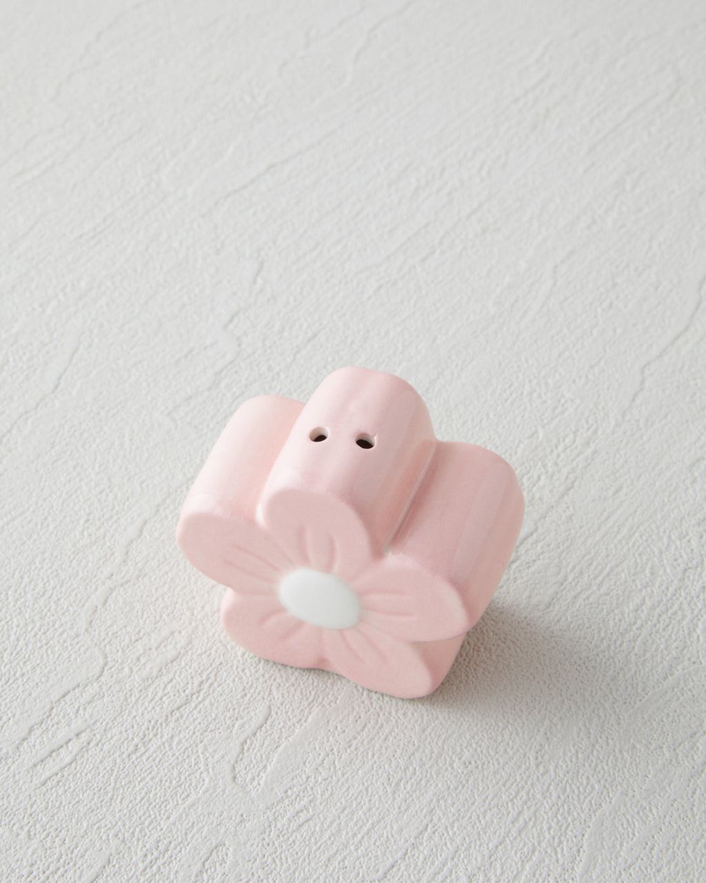 Flower Stoneware 2 pcs Salt and Pepper Shaker 6x3.5x5.5 cm Pink - Blue (view 4)