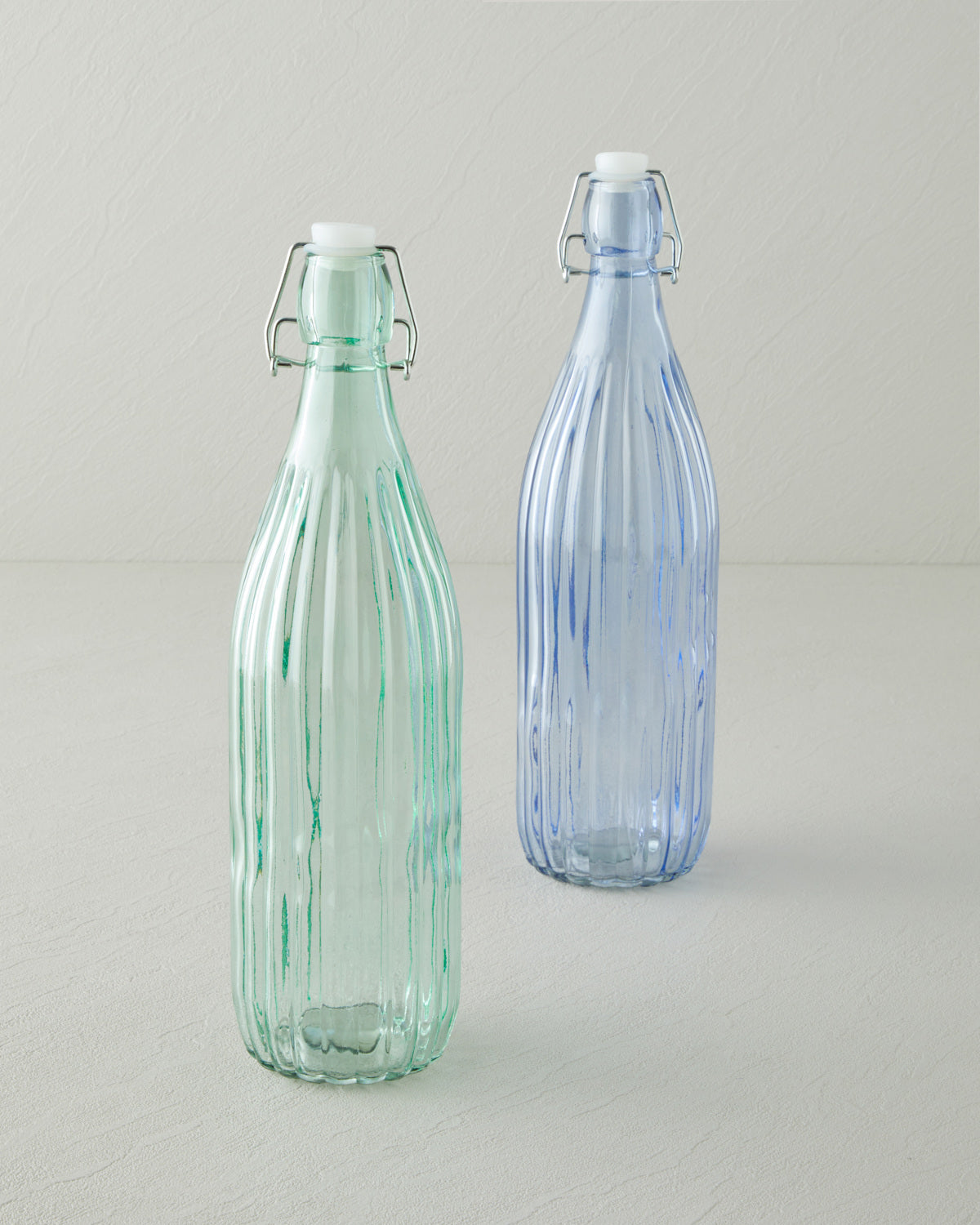 Striatus Glass Bottle 1000 ml (view 6)