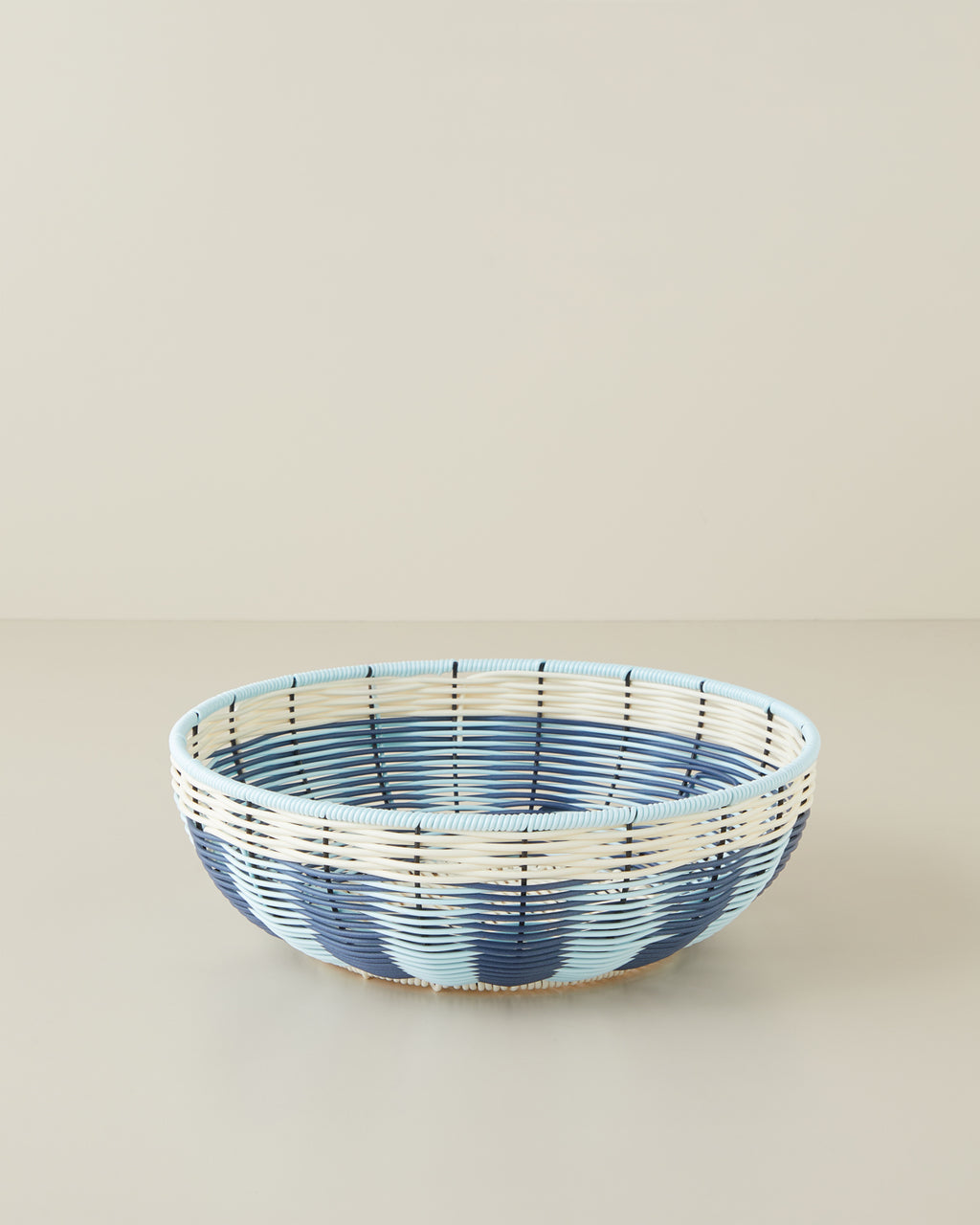 Coastlinear Plastic Serving Ware 30 cm Blue - Cream