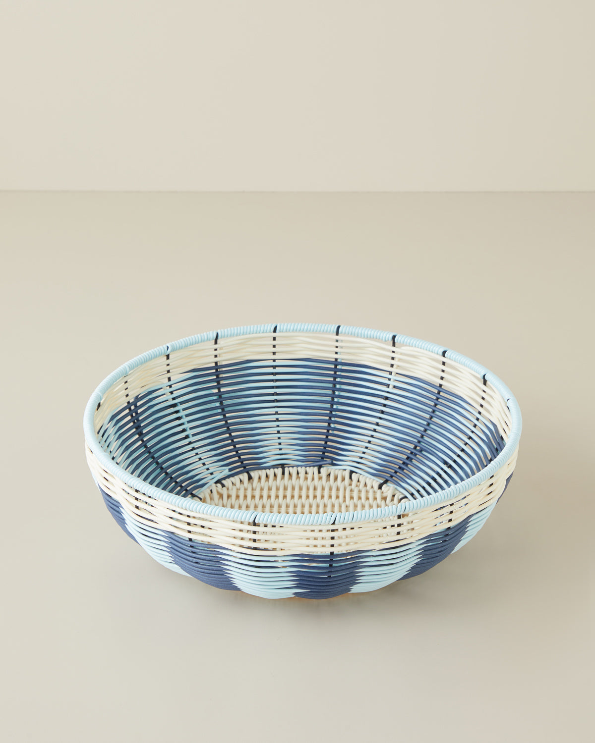 Coastlinear Plastic Serving Ware 30 cm Blue - Cream (view 2)