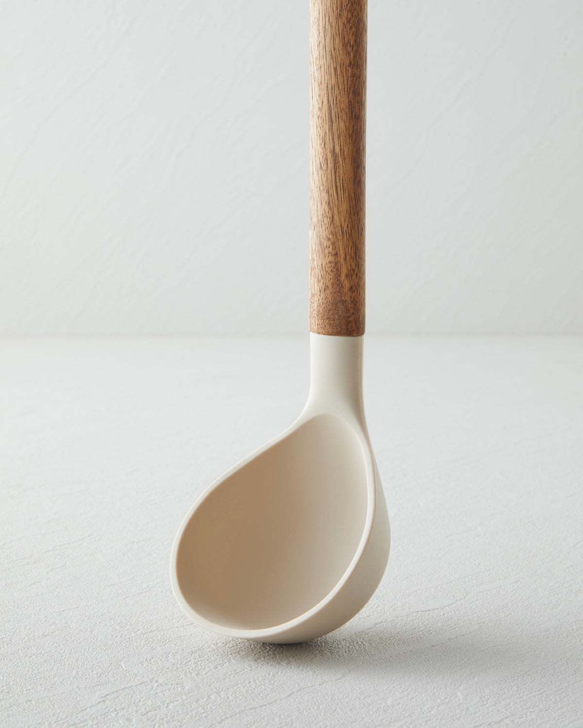 Peony Acacia Service Set Cream (view 14)