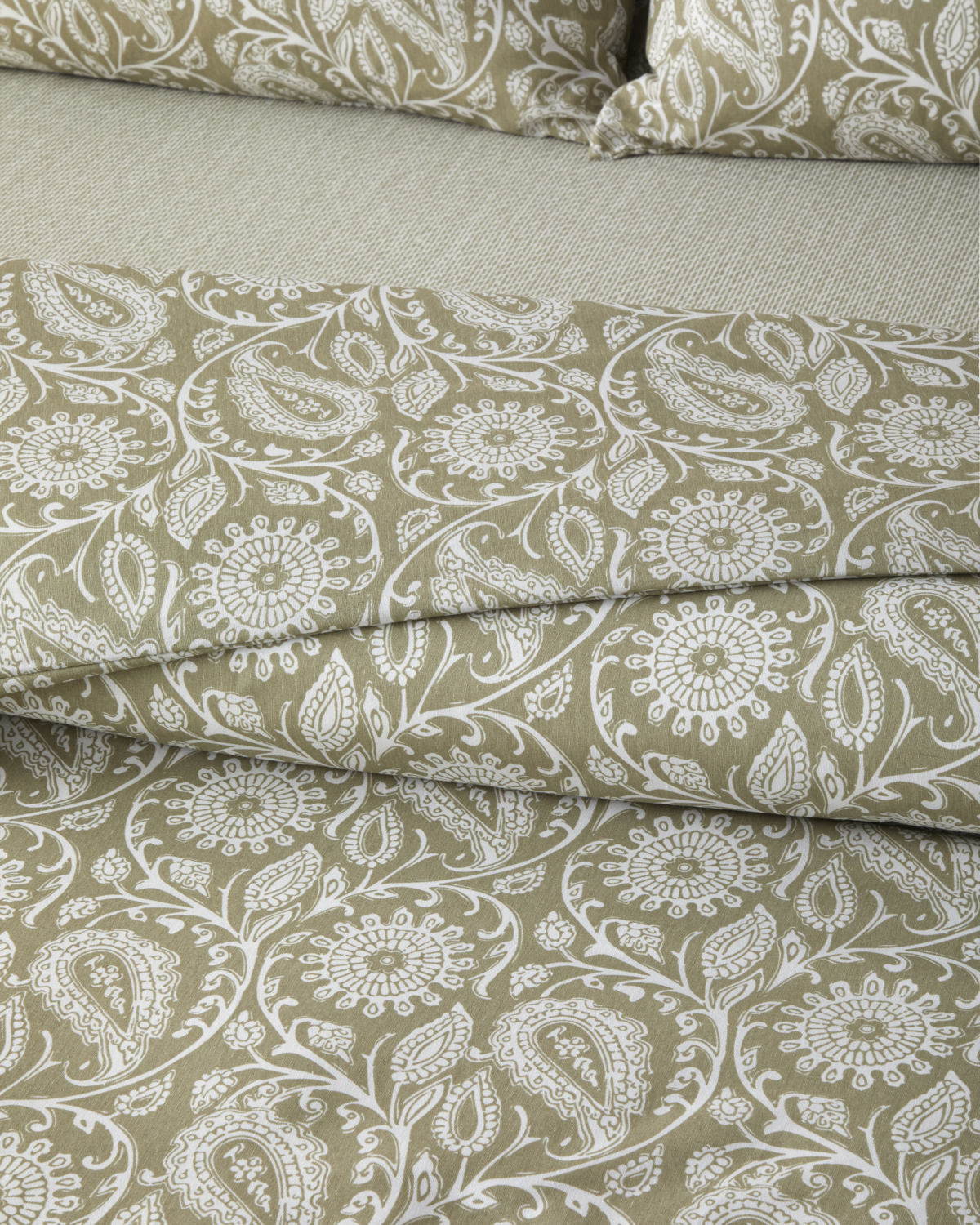 Easy Iron Duvet Cover Set Oil Green (view 3)