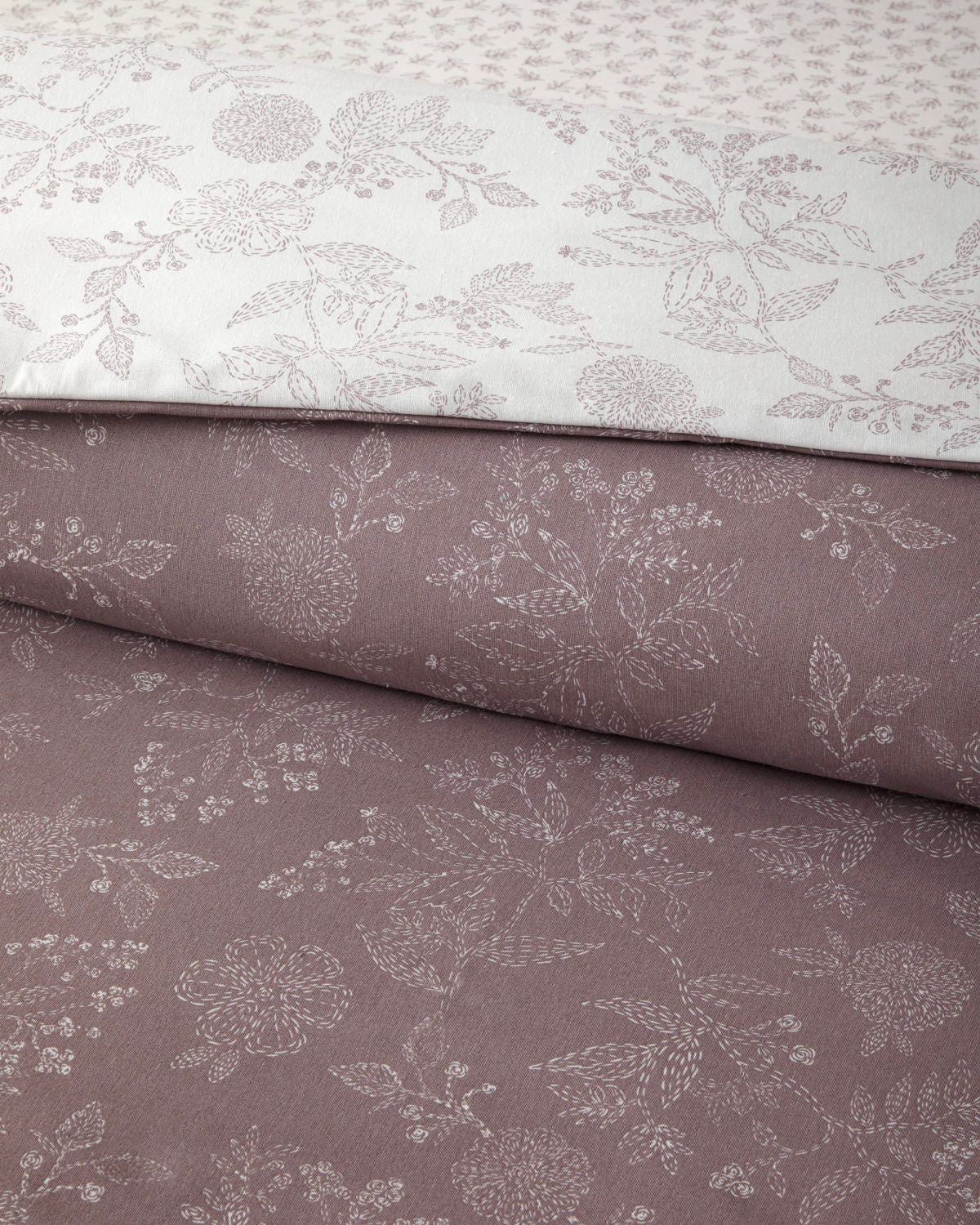 Easy Iron Duvet Cover Set Light Damson (view 3)
