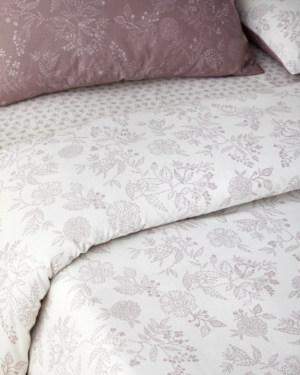Easy Iron Duvet Cover Set Light Damson (view 7)