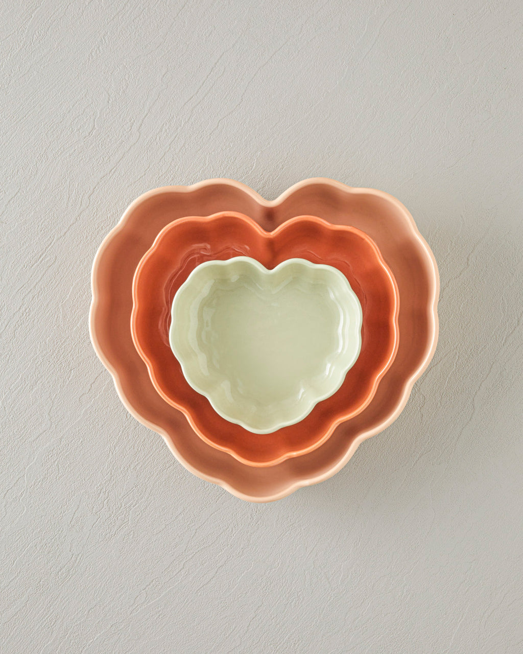 Cottage Stoneware Heart Oven Dish 20.5x19 cm Dark Pink (view 6)