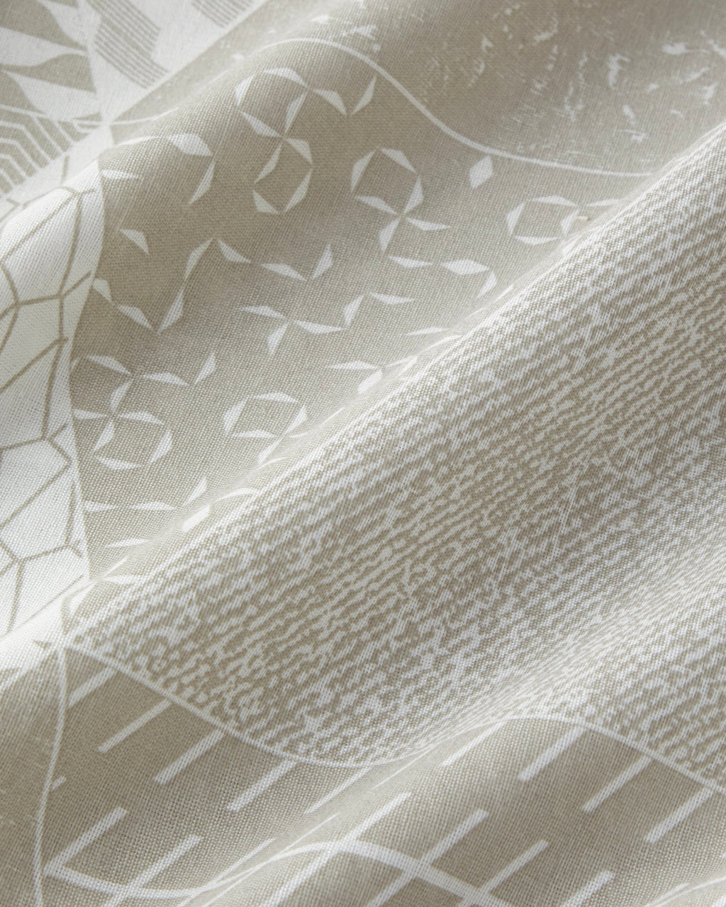 Easy Iron Duvet Cover Set Beige (view 12)