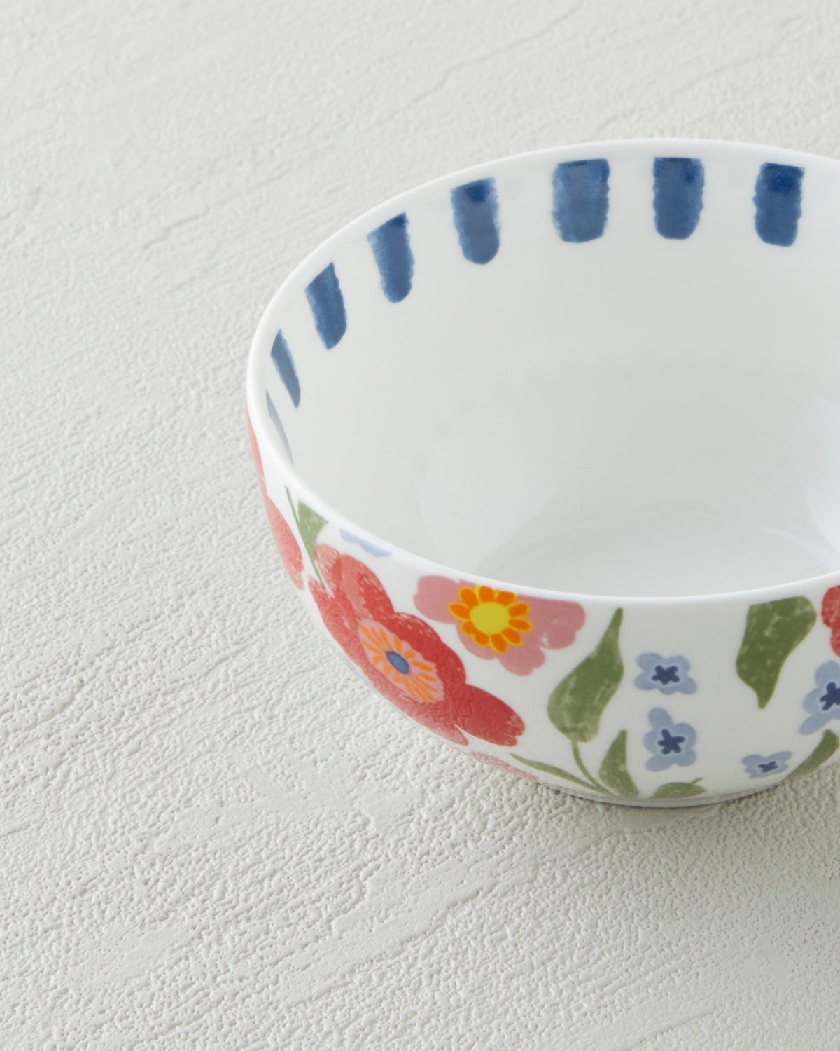 New Bone China Bowl 15.5 cm Colored (view 2)