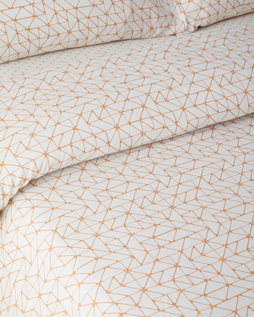 Trio Shape Easy Iron Duvet Cover Set (view 19)