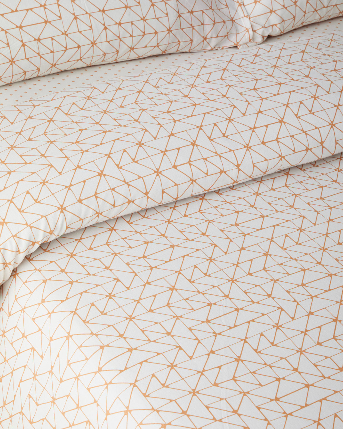 Trio Shape Easy Iron Duvet Cover Set (view 19)