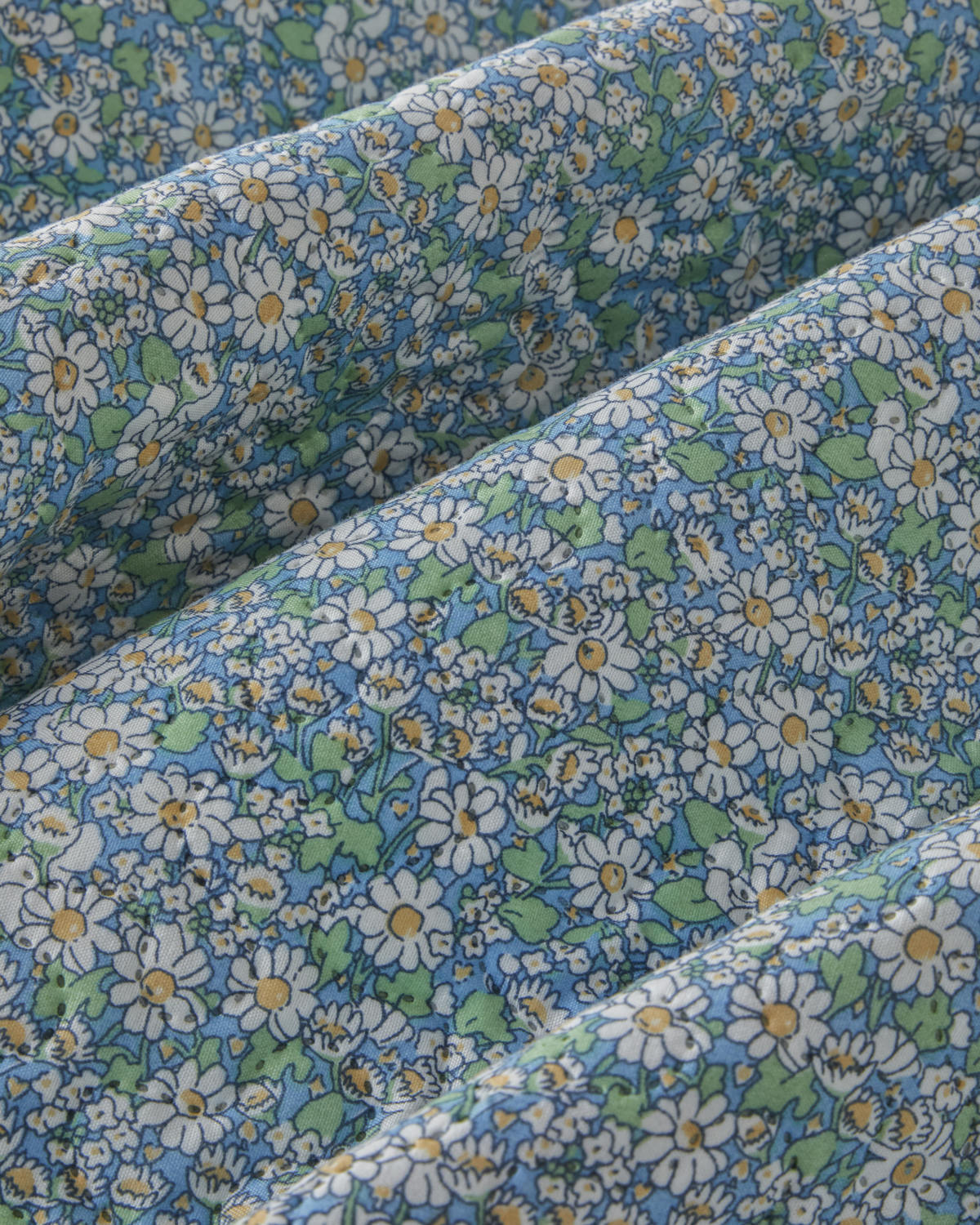Daisy Charm Multi-Purpose Cover Green (view 11)