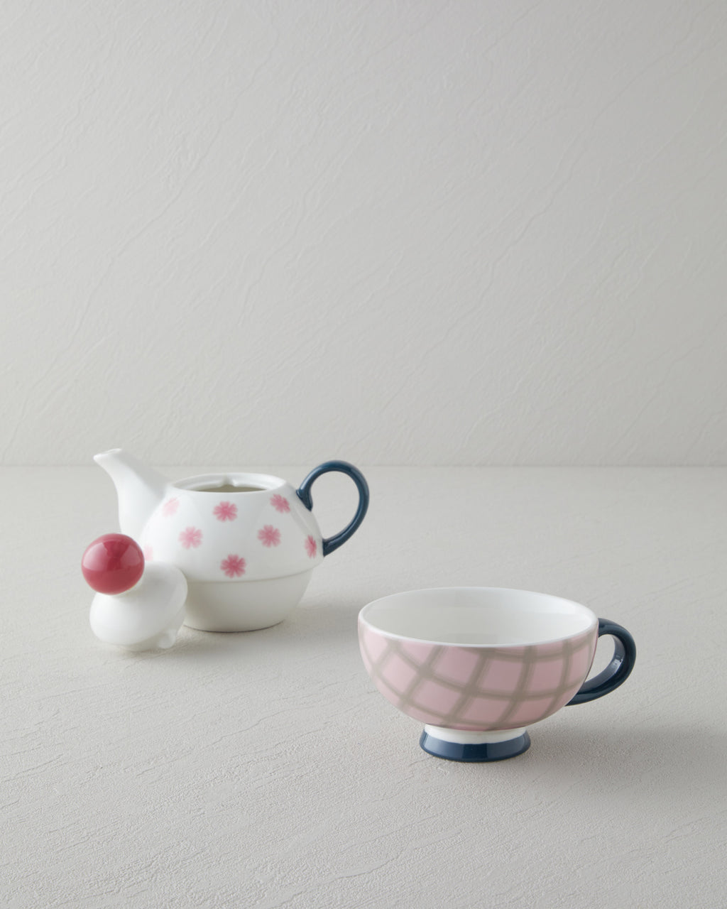 Florentis New Bone China Tea Pot Set 400 – 290 ml Pink - Green (view 2)