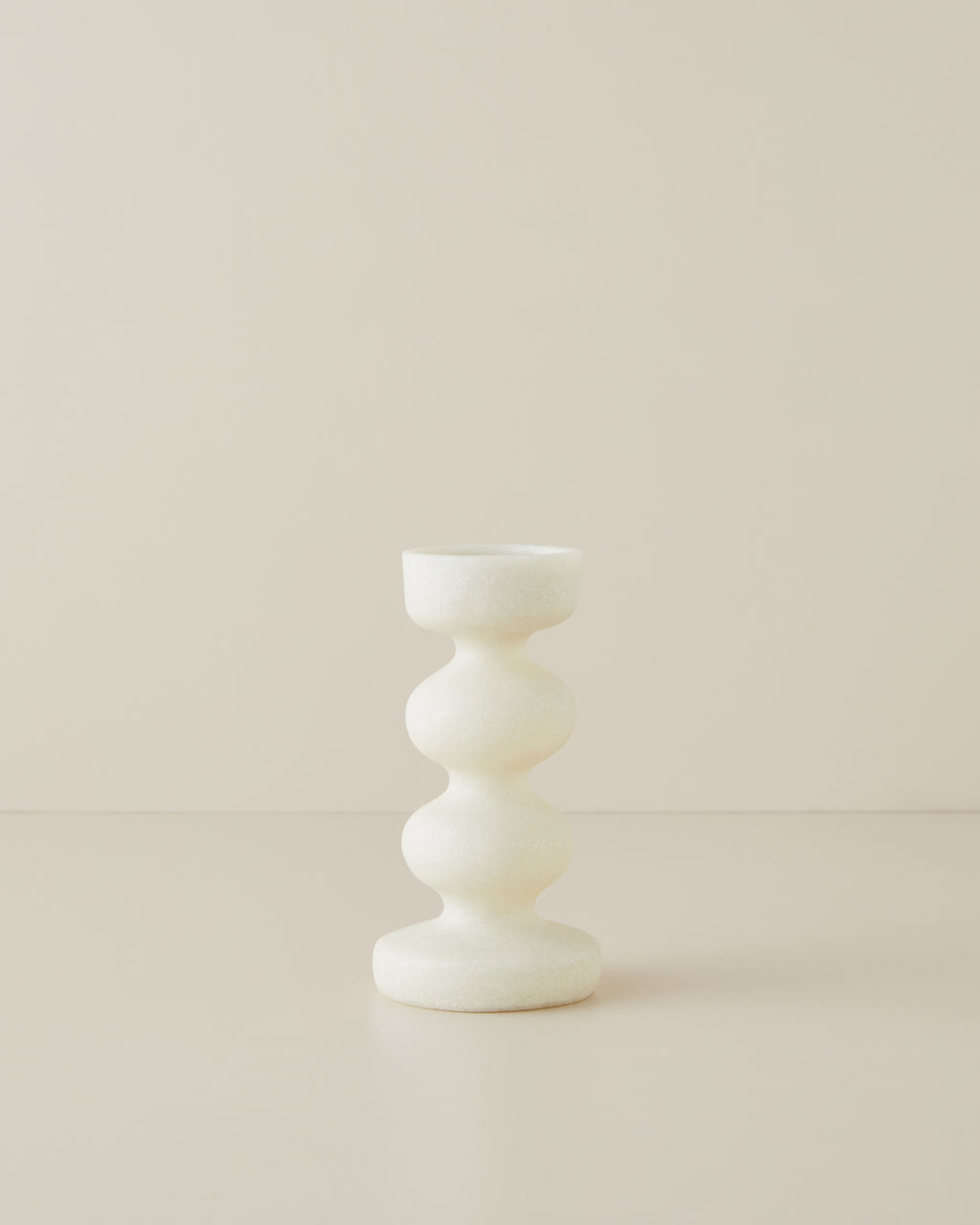 Oliva Polyresin Decorative Object Cream - 15 cm