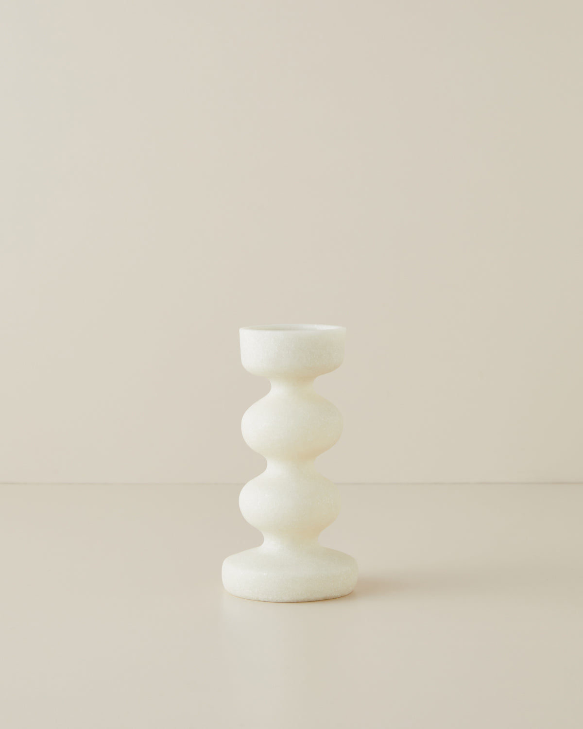 Oliva Polyresin Decorative Object Cream - 15 cm