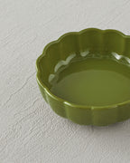 Cottage Stoneware Round Oven Dish 13x4 cm Dark Green (view 3)