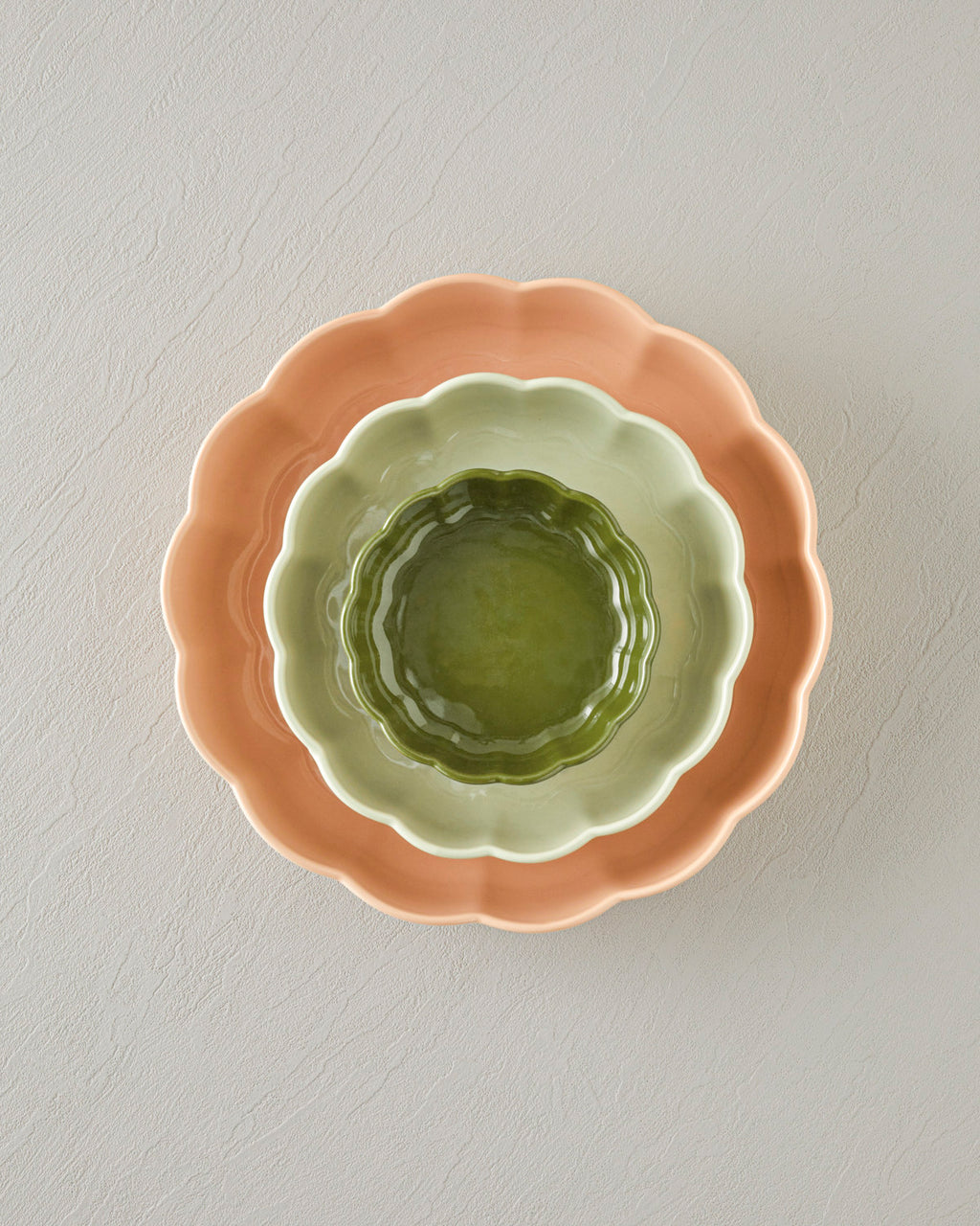 Cottage Stoneware Round Oven Dish 13x4 cm Dark Green (view 4)