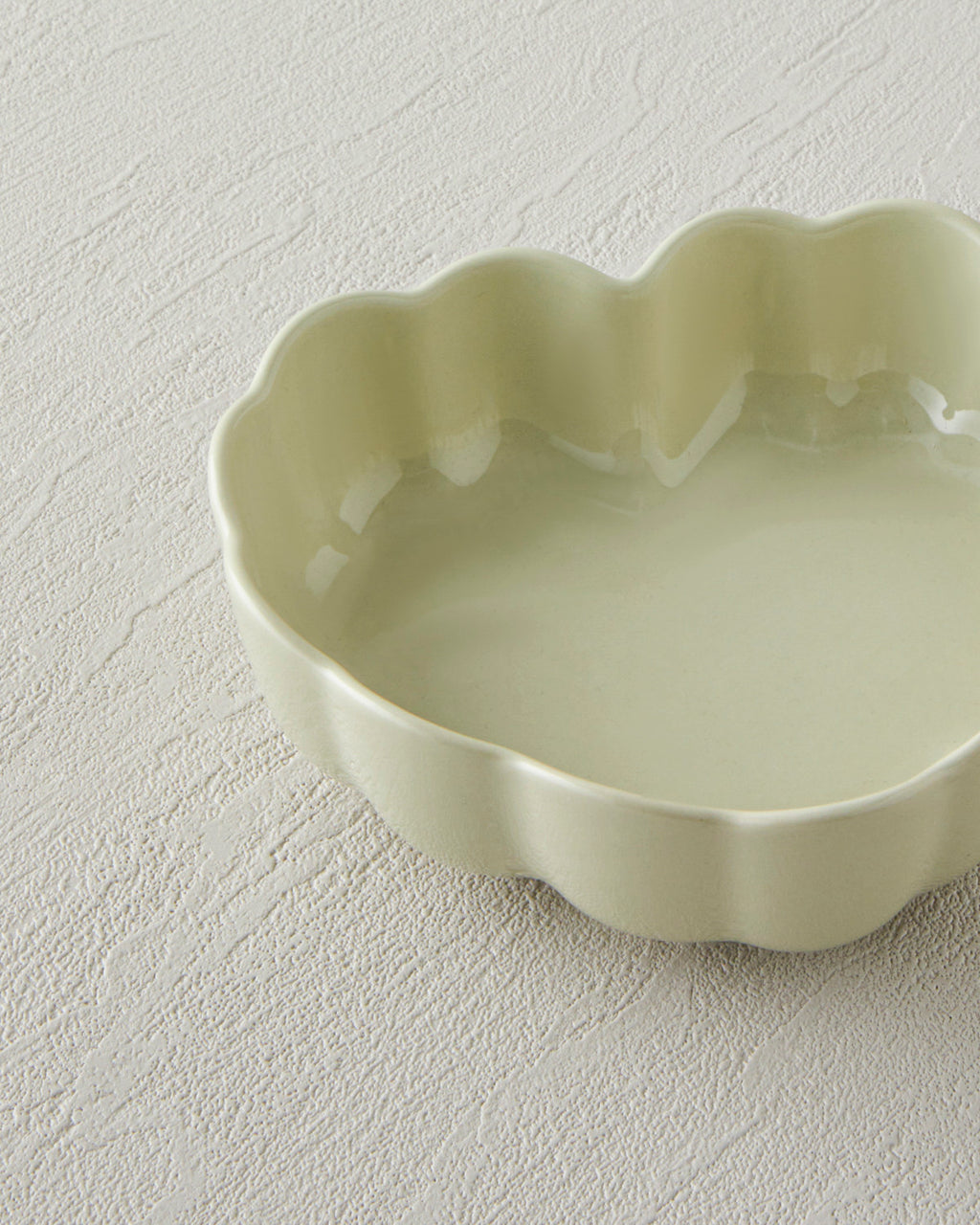Cottage Stoneware Heart Oven Dish 14.5x13.5 cm Light Green (view 3)