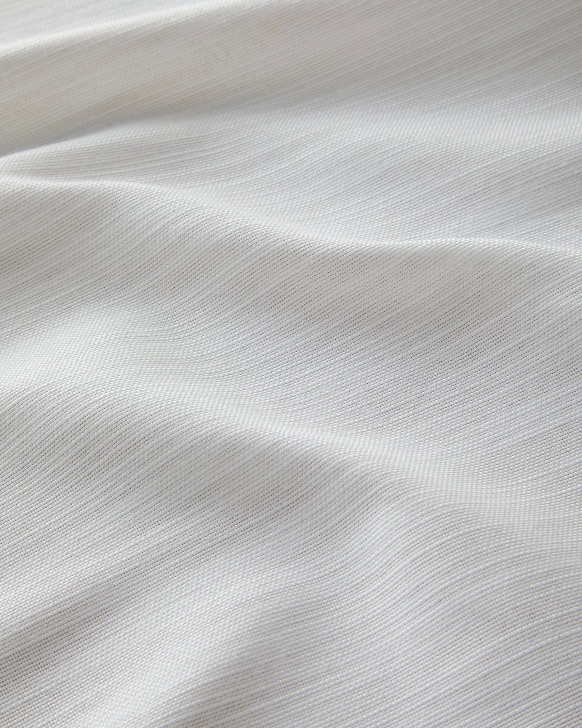 Bright Parade Polyester Table Cloth 150x200 cm White - Red (view 3)