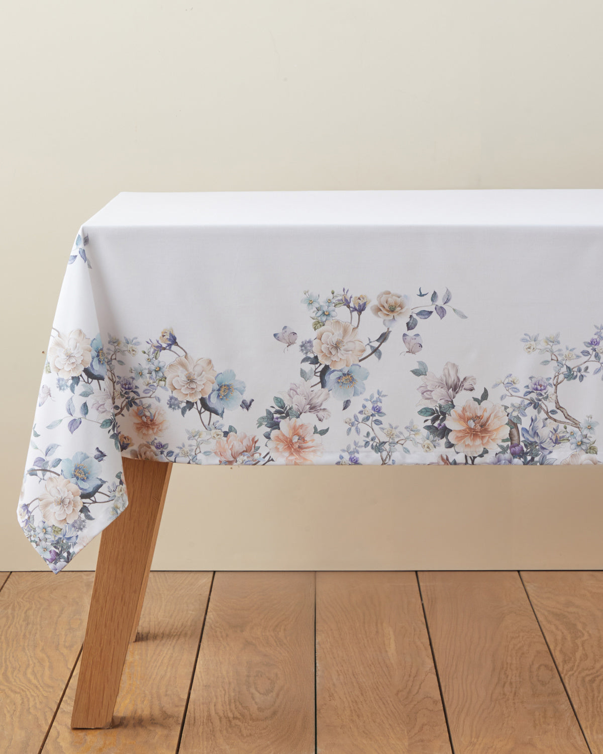 Secret Garden Opal Table Cloth 140x200 cm Colored