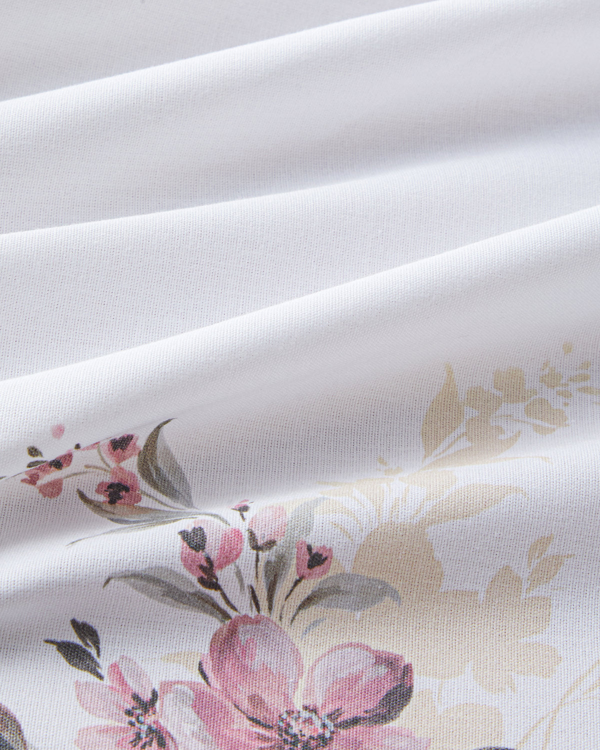Dreamy Garden Opal Table Cloth 140x200 cm Colored (view 3)