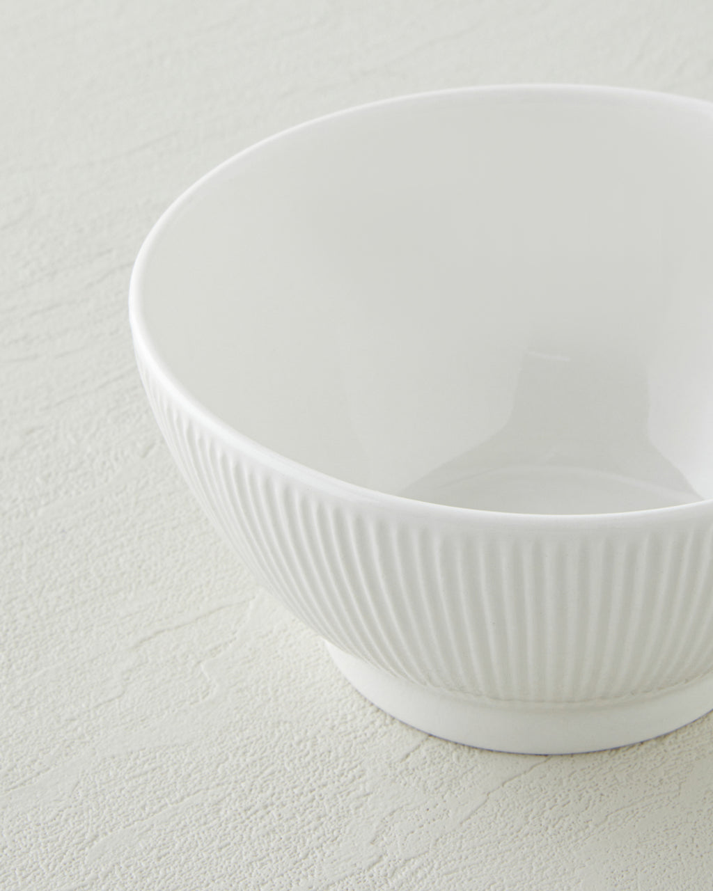Vera Porcelain Bowl 14 cm White (view 3)