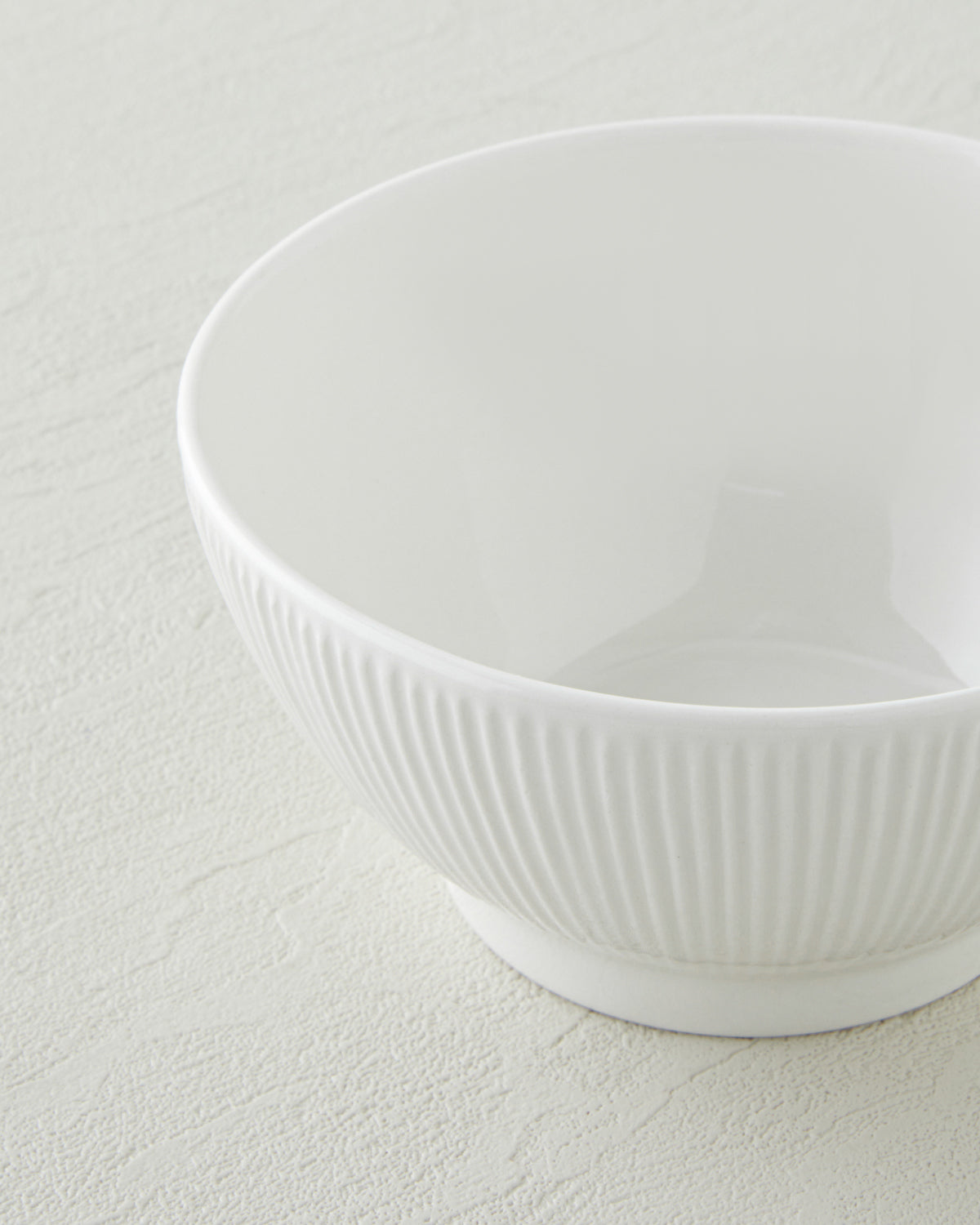 Vera Porcelain Bowl 14 cm White (view 3)
